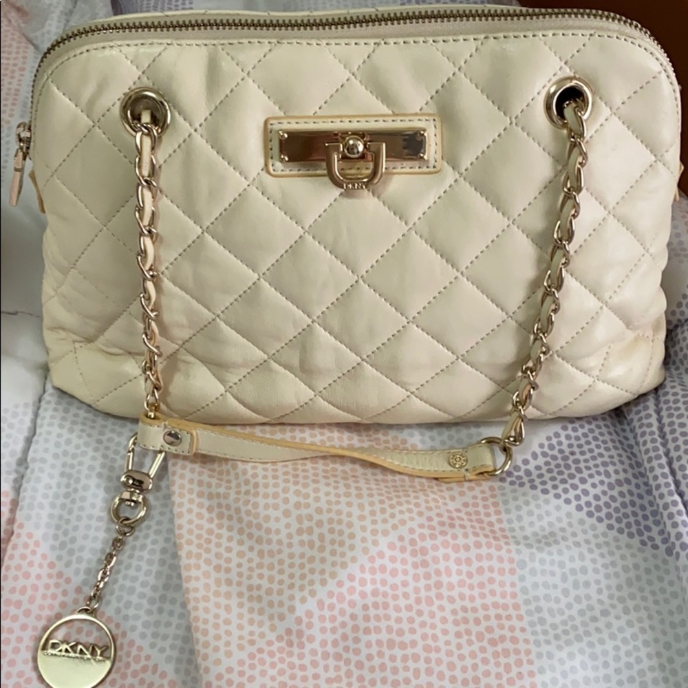 DKNY Handbag 👜 Authentic